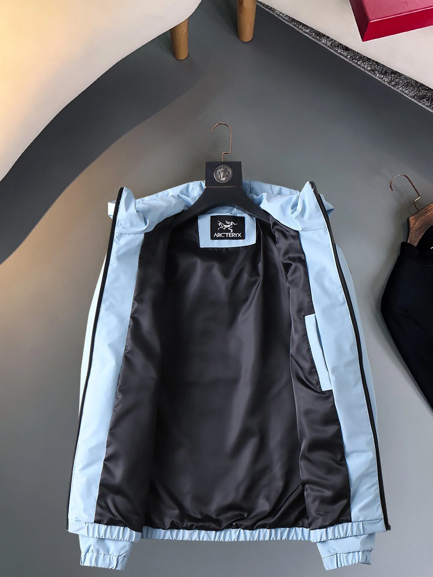 Same Style， ， 2026 New Arrival ， Original Premium Breathable ， ， ， Quality。 ， Sizes：M～3XL